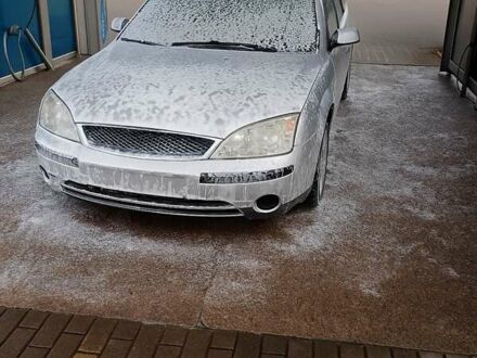 Серый Форд Мондео, объемом двигателя 2 л и пробегом 294 тыс. км за 3500 $, фото 1 на Automoto.ua