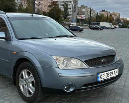 Серый Форд Мондео, объемом двигателя 2 л и пробегом 300 тыс. км за 4341 $, фото 1 на Automoto.ua