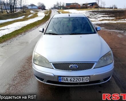 Сірий Форд Мондео, об'ємом двигуна 2 л та пробігом 313 тис. км за 2600 $, фото 1 на Automoto.ua