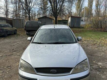 Сірий Форд Мондео, об'ємом двигуна 2 л та пробігом 250 тис. км за 786 $, фото 1 на Automoto.ua
