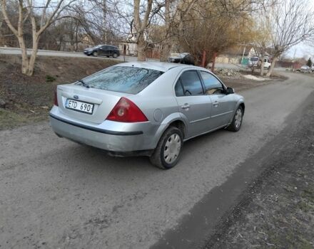 Серый Форд Мондео, объемом двигателя 2 л и пробегом 300 тыс. км за 1300 $, фото 1 на Automoto.ua