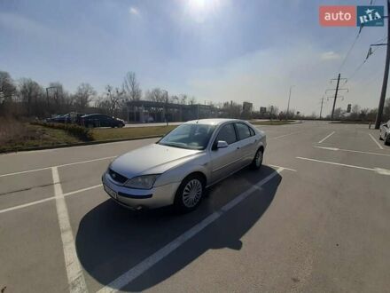 Форд Мондео 2002 у Ирпене на Automoto.ua Сірий Форд Мондео, об'ємом двигуна 2.5 л та пробігом 237 тис. км за 3200 $, фото 1 на Automoto.ua