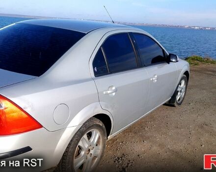 Сірий Форд Мондео, об'ємом двигуна 2 л та пробігом 0 тис. км за 2800 $, фото 1 на Automoto.ua