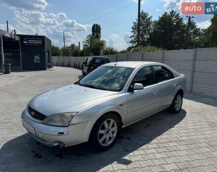 Сірий Форд Мондео, об'ємом двигуна 2 л та пробігом 280 тис. км за 2100 $, фото 1 на Automoto.ua