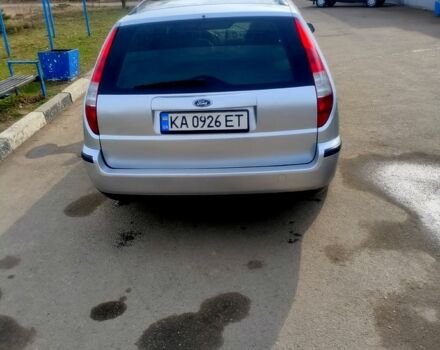 Сірий Форд Мондео, об'ємом двигуна 2 л та пробігом 250 тис. км за 4500 $, фото 1 на Automoto.ua