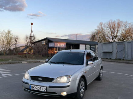 Форд Мондео 2002 у Рівному на Automoto.ua Сірий Форд Мондео, об'ємом двигуна 2 л та пробігом 306 тис. км за 3500 $, фото 1 на Automoto.ua