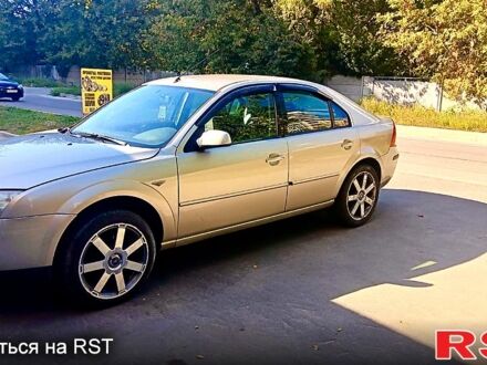 Сірий Форд Мондео, об'ємом двигуна 2 л та пробігом 369 тис. км за 3300 $, фото 1 на Automoto.ua