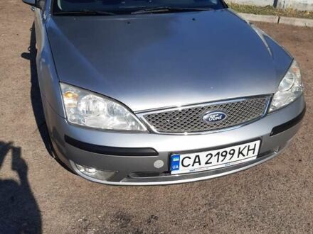 Сірий Форд Мондео, об'ємом двигуна 2 л та пробігом 221 тис. км за 4400 $, фото 1 на Automoto.ua