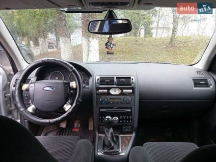 Серый Форд Мондео, объемом двигателя 2 л и пробегом 561 тыс. км за 2037 $, фото 1 на Automoto.ua