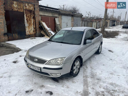 Форд Мондео 2003 у Києві на Automoto.ua Сірий Форд Мондео, об'ємом двигуна 2 л та пробігом 252 тис. км за 3200 $, фото 1 на Automoto.ua