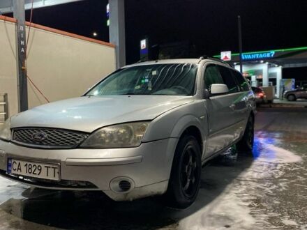 Сірий Форд Мондео, об'ємом двигуна 2 л та пробігом 350 тис. км за 3000 $, фото 1 на Automoto.ua