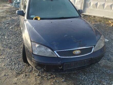 Форд Мондео 2004 в Киеве на Automoto.ua Серый Форд Мондео, объемом двигателя 2 л и пробегом 290 тыс. км за 974 $, фото 1 на Automoto.ua