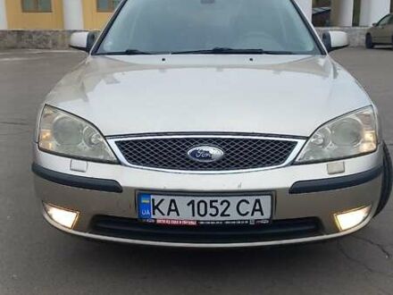 Форд Мондео 2004 в Киеве на Automoto.ua Серый Форд Мондео, объемом двигателя 2 л и пробегом 370 тыс. км за 3300 $, фото 1 на Automoto.ua
