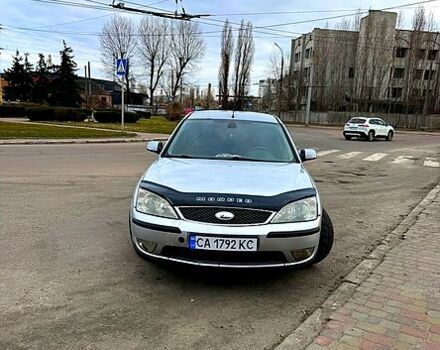 Серый Форд Мондео, объемом двигателя 1.8 л и пробегом 0 тыс. км за 3999 $, фото 1 на Automoto.ua