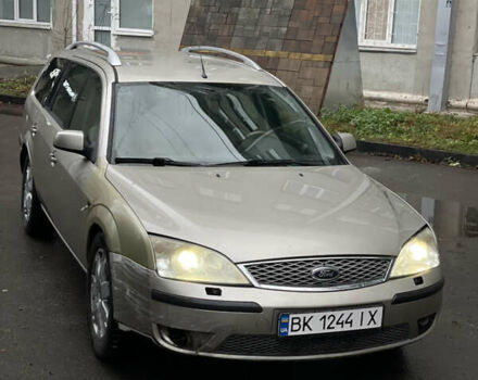 Серый Форд Мондео, объемом двигателя 2 л и пробегом 370 тыс. км за 2399 $, фото 1 на Automoto.ua