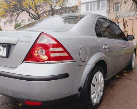 Сірий Форд Мондео, об'ємом двигуна 2.02 л та пробігом 280 тис. км за 3250 $, фото 1 на Automoto.ua