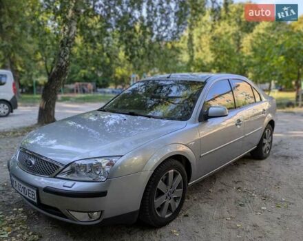 Серый Форд Мондео, объемом двигателя 2 л и пробегом 270 тыс. км за 4400 $, фото 1 на Automoto.ua
