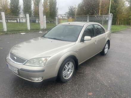 Серый Форд Мондео, объемом двигателя 1.8 л и пробегом 295 тыс. км за 3250 $, фото 1 на Automoto.ua