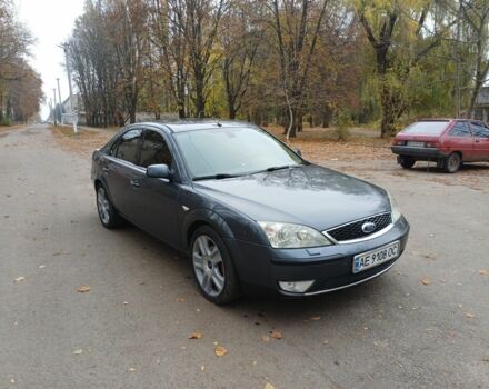 Сірий Форд Мондео, об'ємом двигуна 2.2 л та пробігом 271 тис. км за 3700 $, фото 1 на Automoto.ua