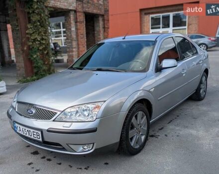 Сірий Форд Мондео, об'ємом двигуна 2 л та пробігом 270 тис. км за 4500 $, фото 1 на Automoto.ua