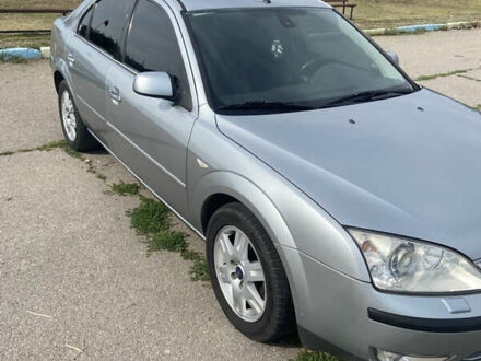 Сірий Форд Мондео, об'ємом двигуна 2.2 л та пробігом 276 тис. км за 5200 $, фото 1 на Automoto.ua