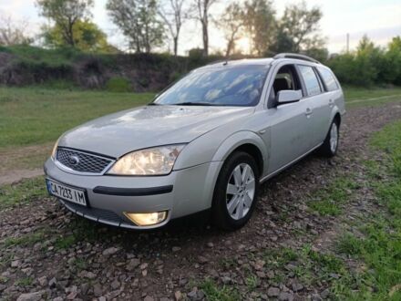 Форд Мондео 2005 у Смеле на Automoto.ua Сірий Форд Мондео, об'ємом двигуна 2 л та пробігом 111 тис. км за 3600 $, фото 1 на Automoto.ua