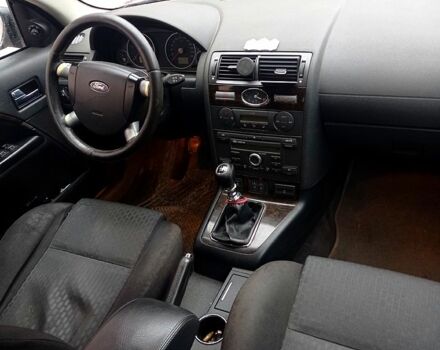 Серый Форд Мондео, объемом двигателя 2 л и пробегом 430 тыс. км за 3550 $, фото 1 на Automoto.ua