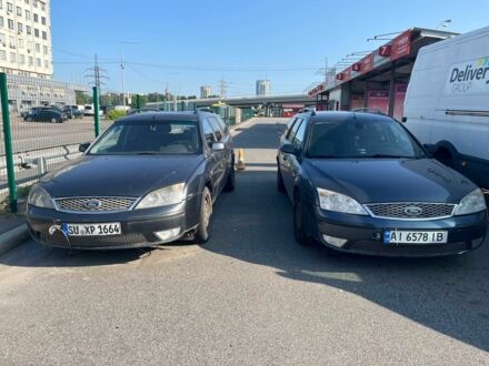 Сірий Форд Мондео, об'ємом двигуна 2 л та пробігом 200 тис. км за 4500 $, фото 1 на Automoto.ua