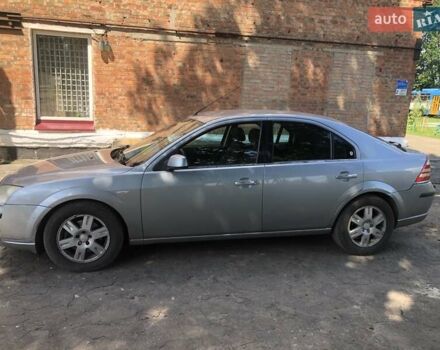 Сірий Форд Мондео, об'ємом двигуна 2 л та пробігом 348 тис. км за 4900 $, фото 1 на Automoto.ua