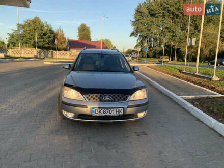 Сірий Форд Мондео, об'ємом двигуна 2 л та пробігом 244 тис. км за 4700 $, фото 1 на Automoto.ua