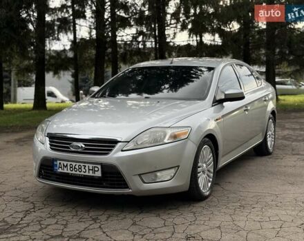 Сірий Форд Мондео, об'ємом двигуна 1.75 л та пробігом 261 тис. км за 5200 $, фото 1 на Automoto.ua