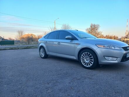 Серый Форд Мондео, объемом двигателя 1.6 л и пробегом 245 тыс. км за 6200 $, фото 1 на Automoto.ua