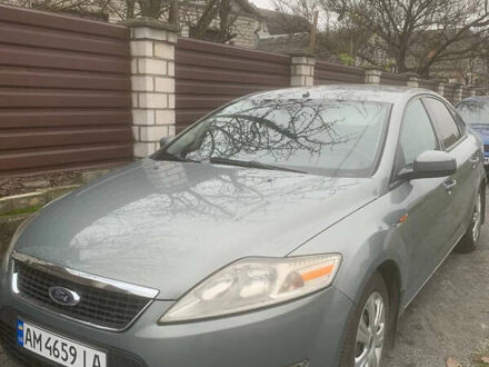 Сірий Форд Мондео, об'ємом двигуна 1.75 л та пробігом 390 тис. км за 5800 $, фото 1 на Automoto.ua