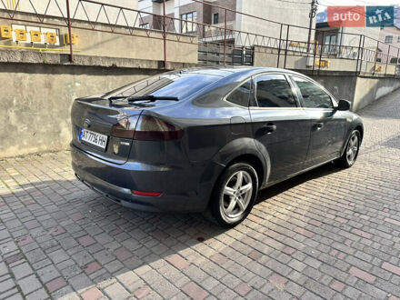 Сірий Форд Мондео, об'ємом двигуна 1.8 л та пробігом 169 тис. км за 5600 $, фото 1 на Automoto.ua