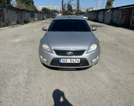 Сірий Форд Мондео, об'ємом двигуна 2 л та пробігом 404 тис. км за 4300 $, фото 1 на Automoto.ua