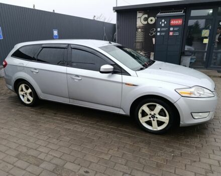 Сірий Форд Мондео, об'ємом двигуна 2 л та пробігом 375 тис. км за 6500 $, фото 1 на Automoto.ua