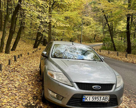 Серый Форд Мондео, объемом двигателя 2 л и пробегом 250 тыс. км за 7000 $, фото 1 на Automoto.ua