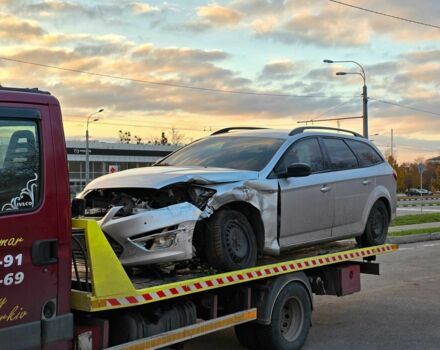 Сірий Форд Мондео, об'ємом двигуна 1.6 л та пробігом 150 тис. км за 2300 $, фото 1 на Automoto.ua