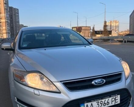 Сірий Форд Мондео, об'ємом двигуна 2 л та пробігом 270 тис. км за 7800 $, фото 1 на Automoto.ua