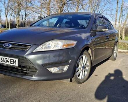 Серый Форд Мондео, объемом двигателя 1.6 л и пробегом 120 тыс. км за 8500 $, фото 1 на Automoto.ua