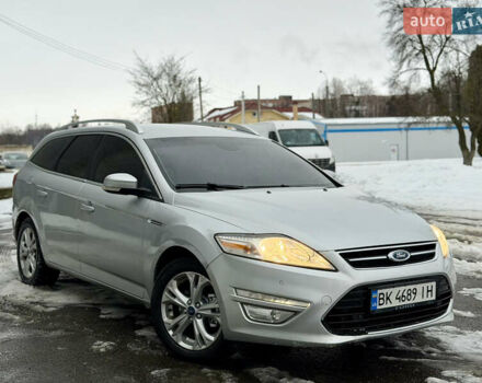 Сірий Форд Мондео, об'ємом двигуна 2 л та пробігом 299 тис. км за 6300 $, фото 1 на Automoto.ua