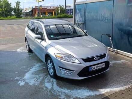 Форд Мондео 2014 в Киеве на Automoto.ua Серый Форд Мондео, объемом двигателя 1.6 л и пробегом 275 тыс. км за 8100 $, фото 1 на Automoto.ua