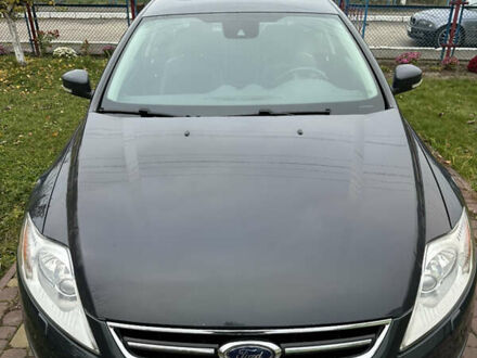 Серый Форд Мондео, объемом двигателя 1.56 л и пробегом 230 тыс. км за 10500 $, фото 1 на Automoto.ua