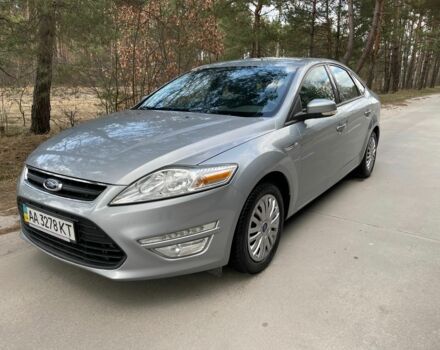 Сірий Форд Мондео, об'ємом двигуна 1.6 л та пробігом 156 тис. км за 8300 $, фото 1 на Automoto.ua