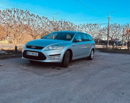 Сірий Форд Мондео, об'ємом двигуна 1.56 л та пробігом 195 тис. км за 8000 $, фото 1 на Automoto.ua