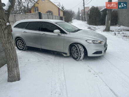 Форд Мондео 2015 в Киеве на Automoto.ua Серый Форд Мондео, объемом двигателя 2 л и пробегом 260 тыс. км за 11450 $, фото 1 на Automoto.ua