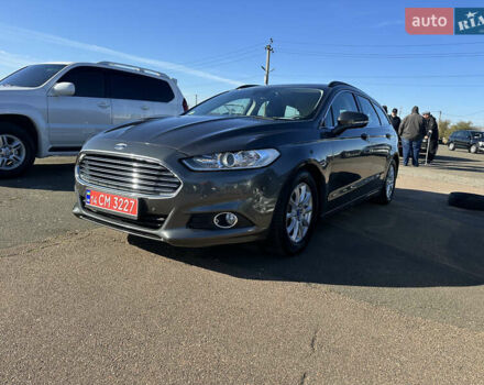 Серый Форд Мондео, объемом двигателя 1.5 л и пробегом 211 тыс. км за 12000 $, фото 1 на Automoto.ua