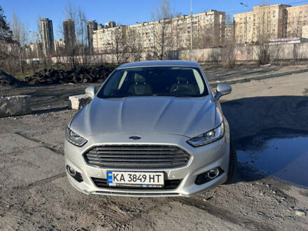 Форд Мондео 2017 в Киеве на Automoto.ua Серый Форд Мондео, объемом двигателя 2 л и пробегом 299 тыс. км за 10200 $, фото 1 на Automoto.ua