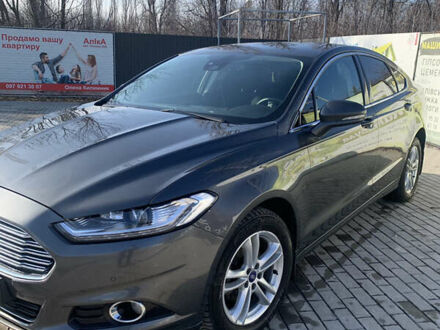 Форд Мондео 2017 в Каменце-Подольском на Automoto.ua Серый Форд Мондео, объемом двигателя 0 л и пробегом 195 тыс. км за 11900 $, фото 1 на Automoto.ua