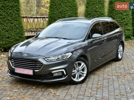 Серый Форд Мондео, объемом двигателя 2 л и пробегом 244 тыс. км за 13900 $, фото 1 на Automoto.ua